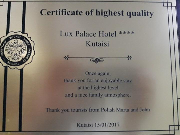 Lux Palace Hotel Kutaisi Exterior photo
